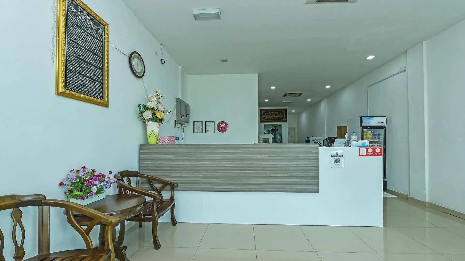 Oyo 275 Senyum Inn Pantai Cenang  2*, Pantai Cenang (Langkawi)