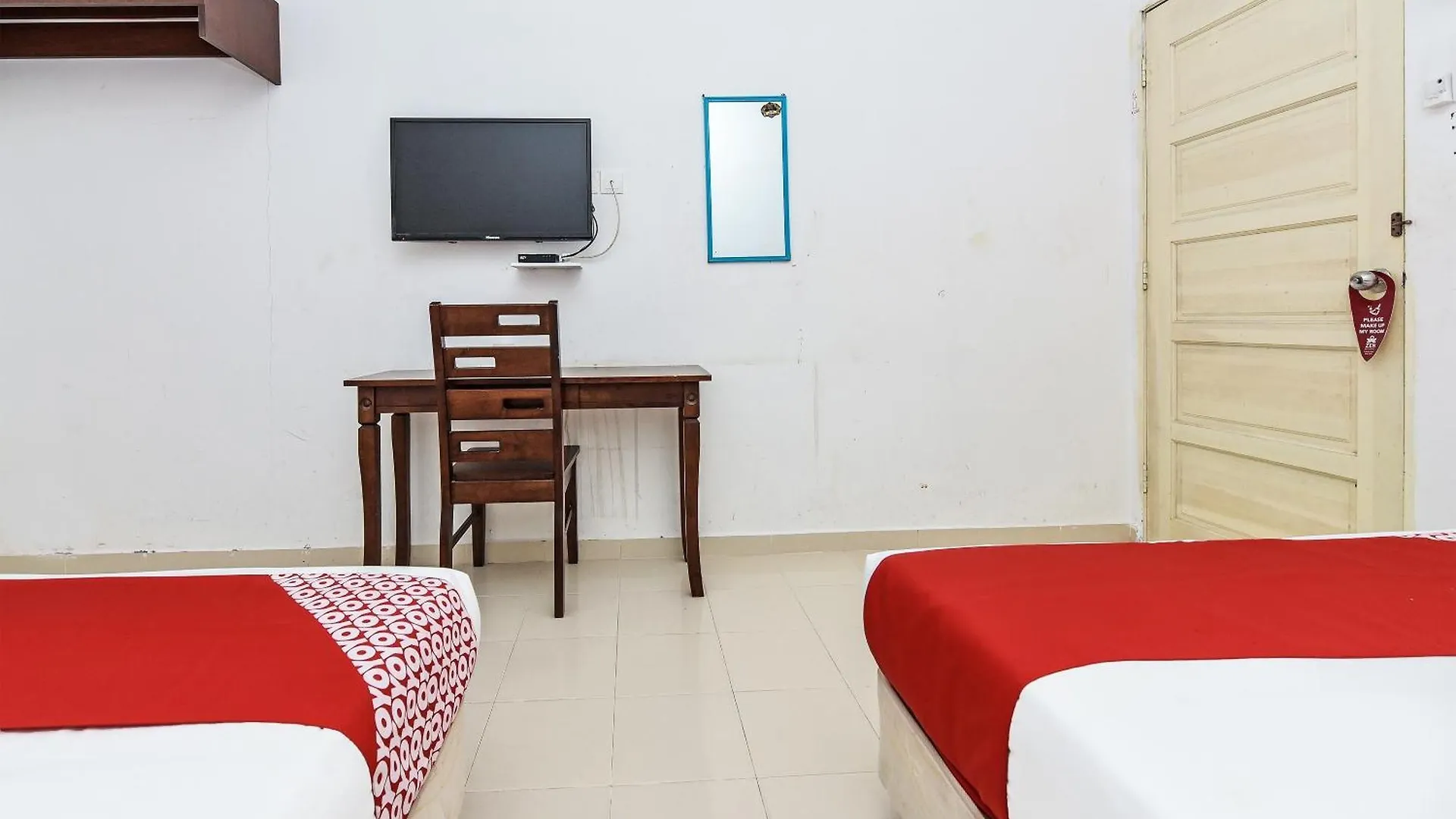Oyo 275 Senyum Inn Pantai Cenang  Pantai Cenang (Langkawi)