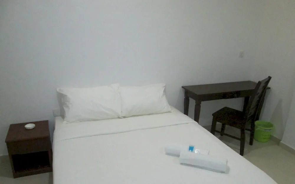 Oyo 275 Senyum Inn Pantai Cenang  Pantai Cenang (Langkawi)