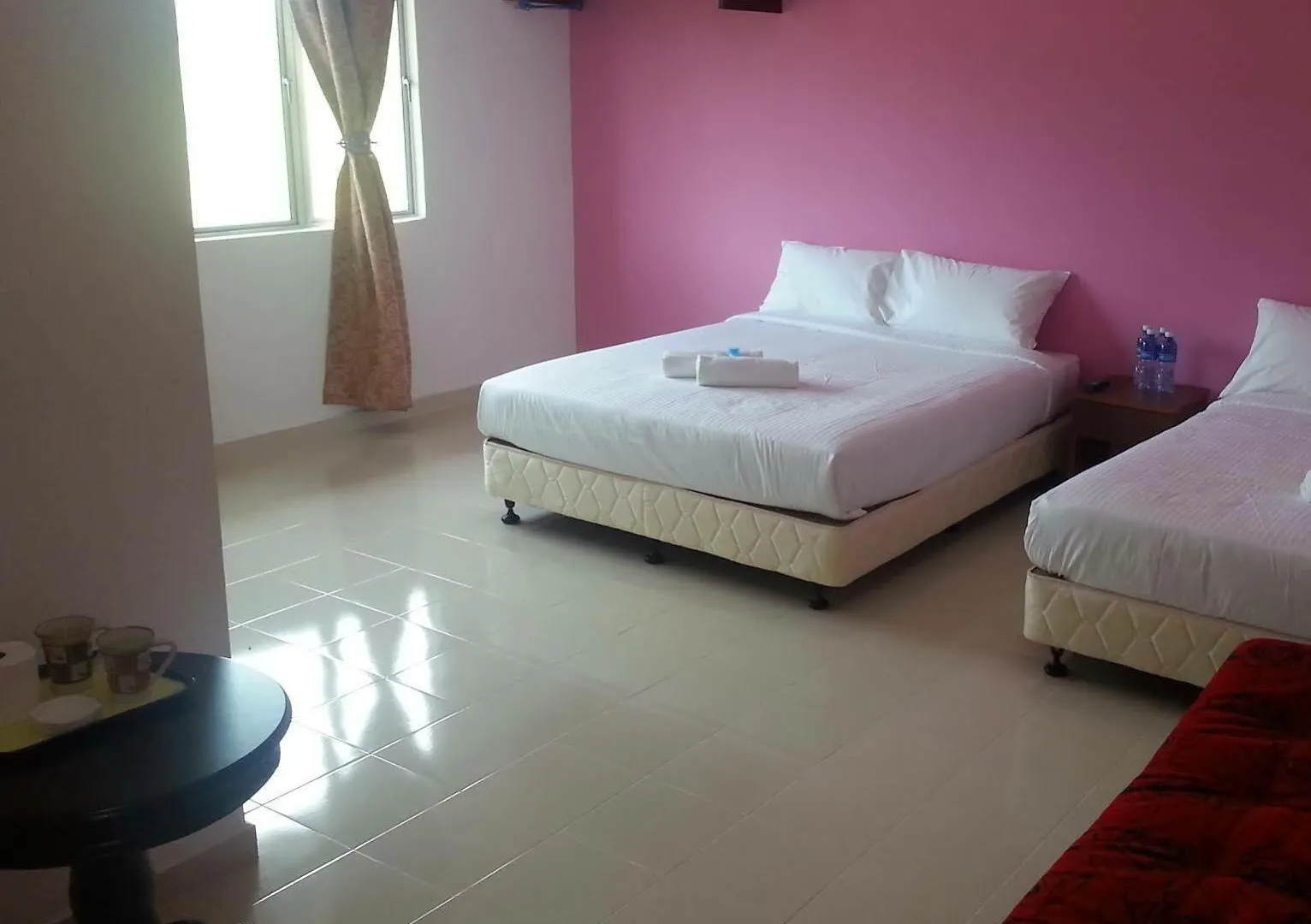 Oyo 275 Senyum Inn Pantai Cenang  Malaysia