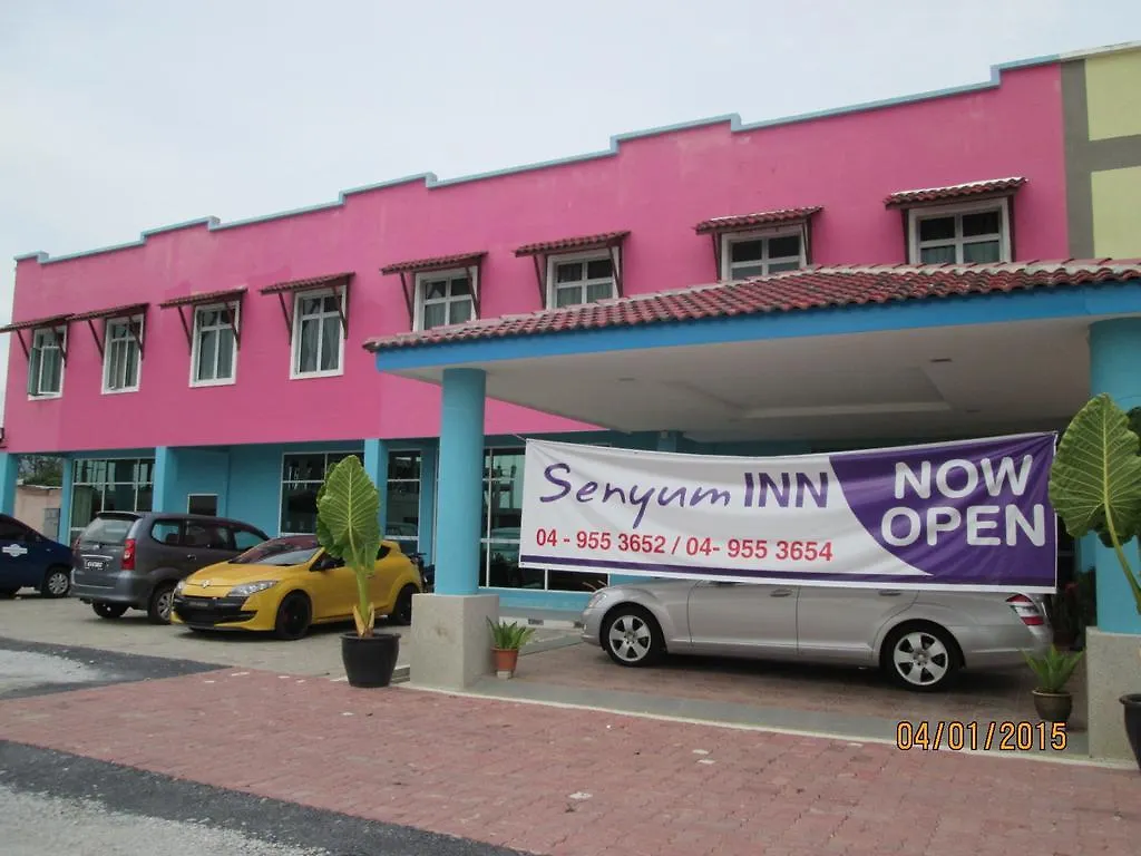 Hotel Oyo 275 Senyum Inn Pantai Cenang